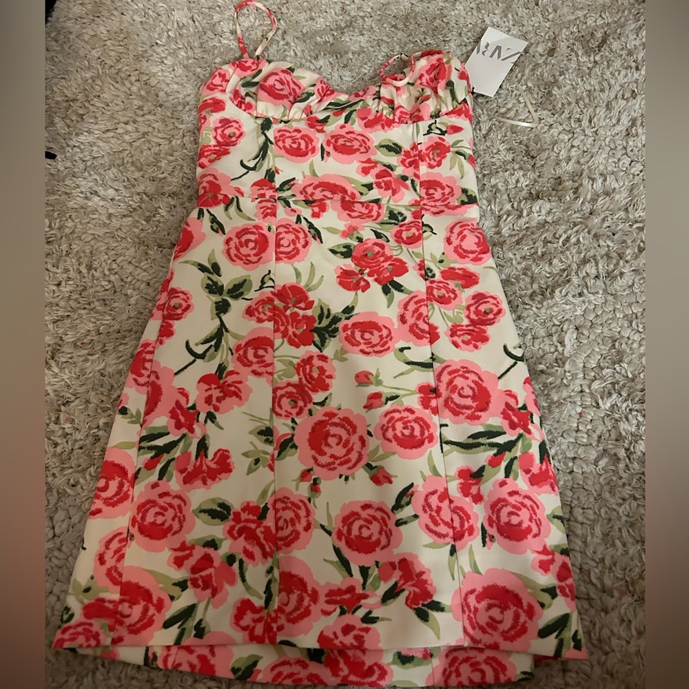 BRAND NEW ZARA DRESS